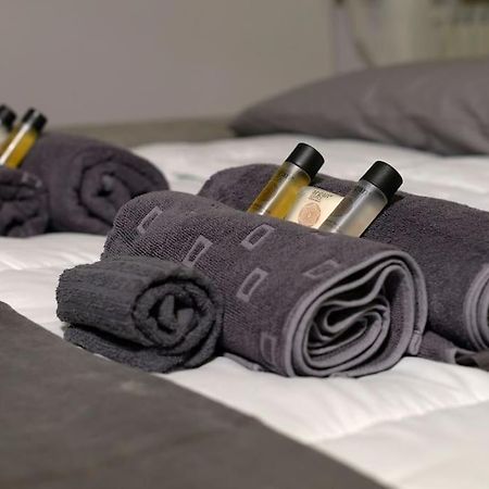 Suite In Centro Storico Porto Di Savona-Spiagge Kültér fotó
