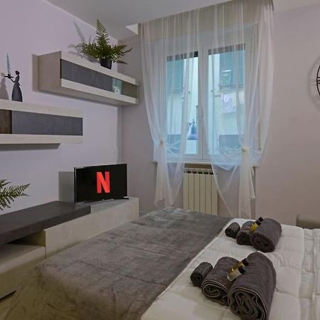 Suite In Centro Storico Porto Di Savona-Spiagge Kültér fotó
